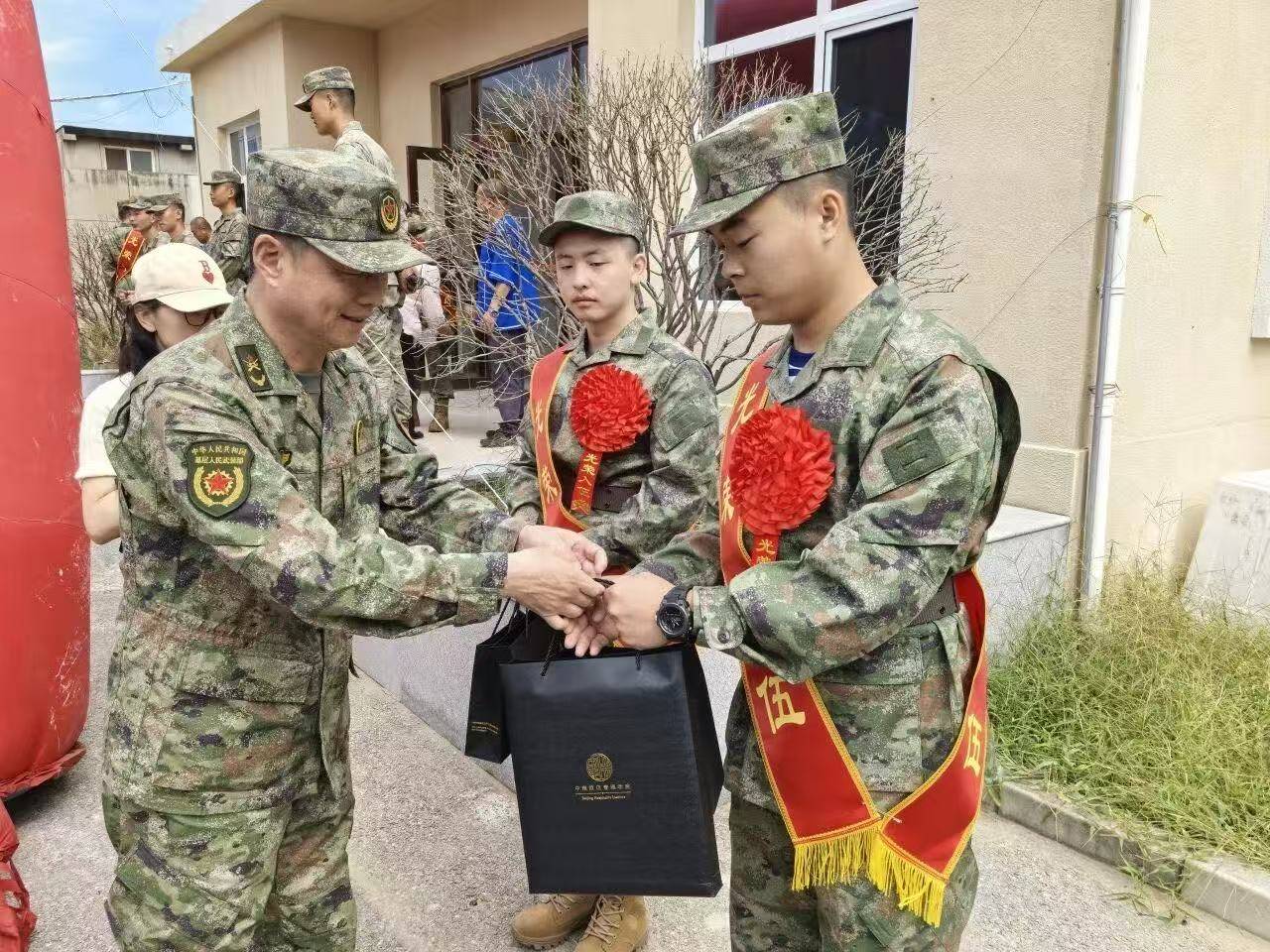 1758875364_97651768953357595569.jpg 微信图片_20250926160351_66_171.jpg