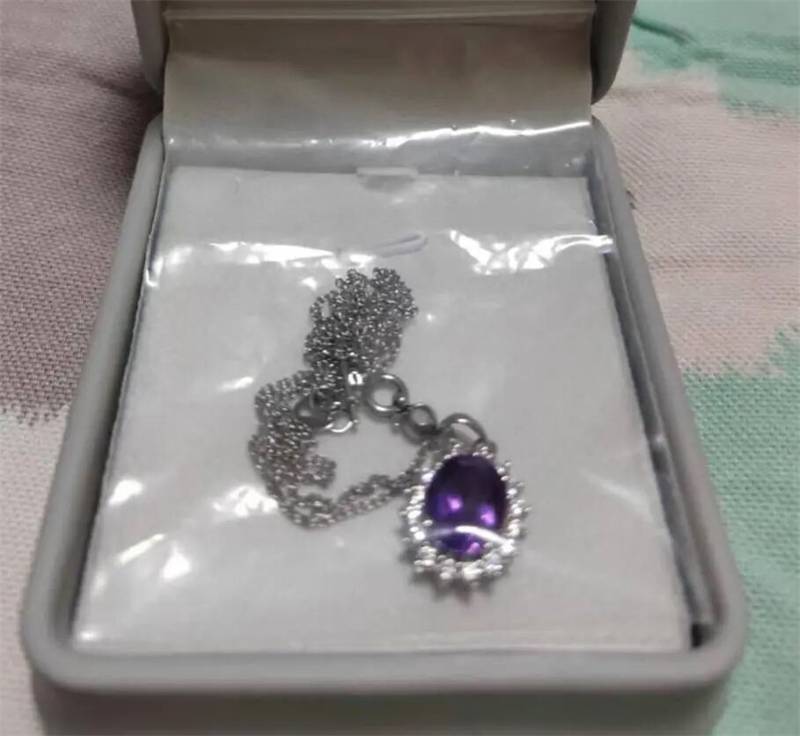 1759551319_13751999431833705814.jpg s.jpg