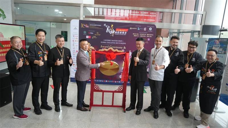 1762522395_772362634813533840.jpg 006.jpg