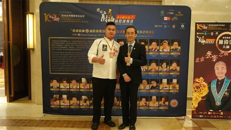 1762522494_62356865921517629284.jpg 010.jpg