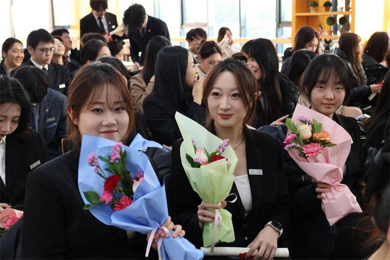 1763710791_25184287601379028890.jpg 1.jpg