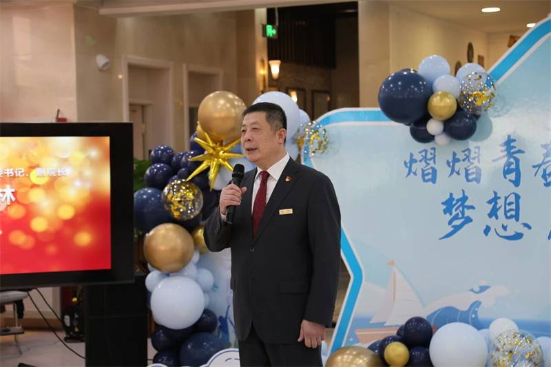 1763711104_42540860937603397295.jpg 16.jpg