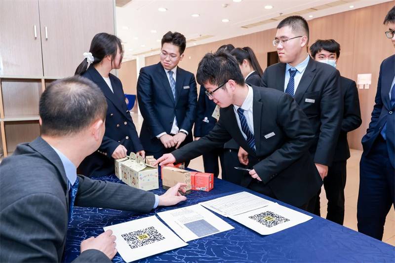 1764219316_8320154253306906391.jpg 007.jpg