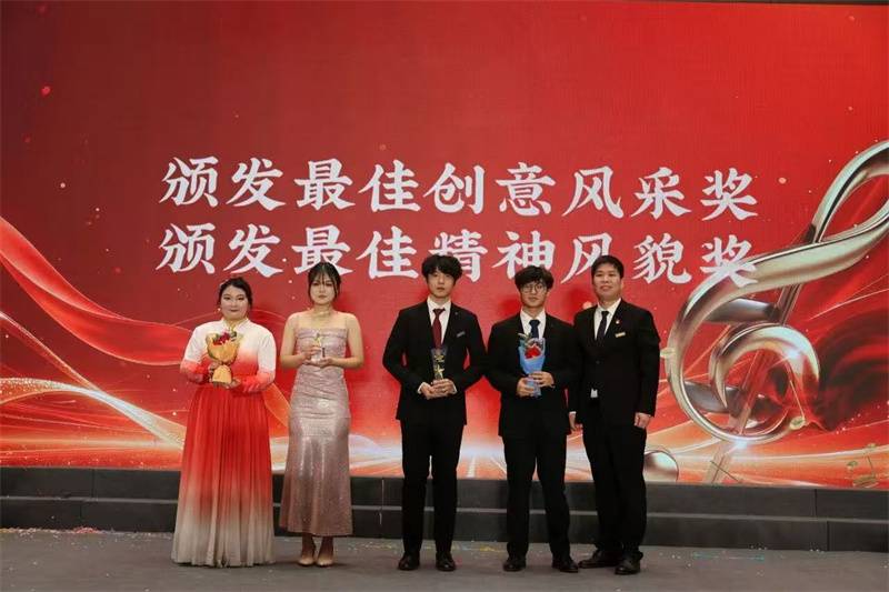 1765378666_3662526529442503249.jpg 10.jpg