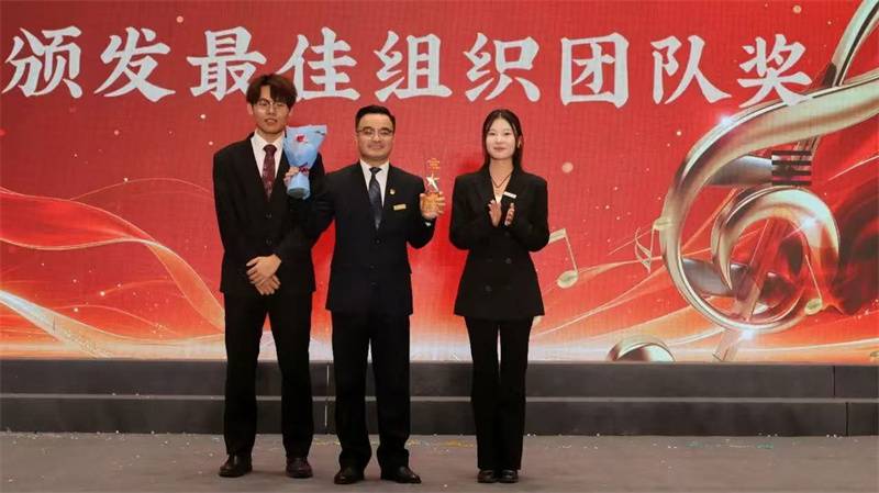 1765378676_39192359066881076559.jpg 11.jpg